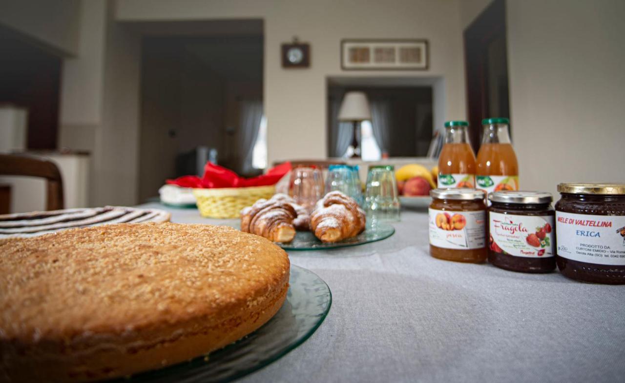 Bed and Breakfast I Quattro Grappoli Neive Exterior foto